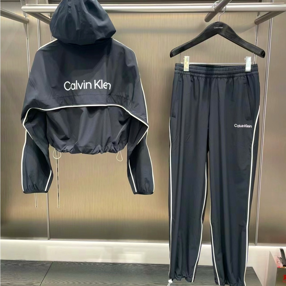 CK sports set